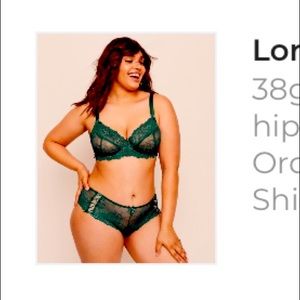 Sexy deep green lingerie set with ribbons and cute bows